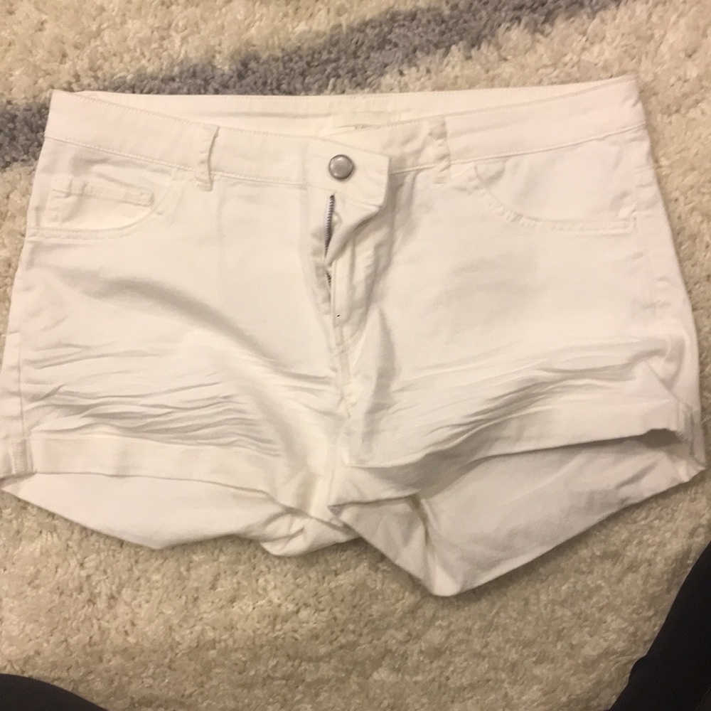 White stretchy denim shorts